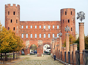 Turin, les Portes Palatines,  Piémont, Italie du Nord